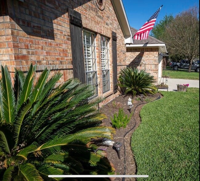 4803 Black Stone St in Baytown, TX - Building Photo - Building Photo