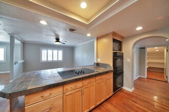 4800 S La Rosa Dr in Tempe, AZ - Building Photo - Building Photo