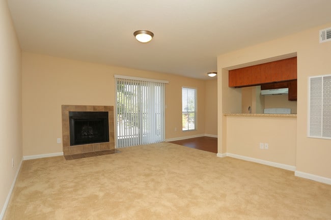 Northside Heights in Conroe, TX - Foto de edificio - Interior Photo
