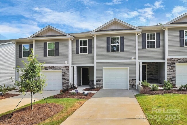 2927 Penninger Cir