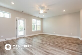 132 Noble Pk Cir in Gallatin, TN - Building Photo - Building Photo
