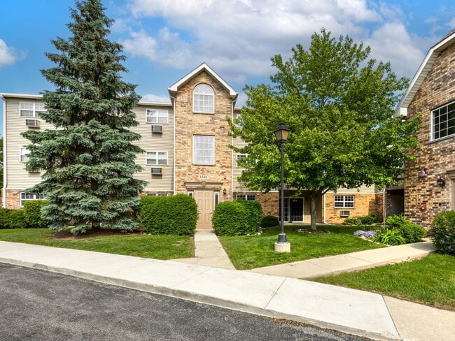 property at 1545 Crystal Rock Ct