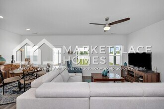7502 Discovery Pt Dr NW in Huntsville, AL - Building Photo - Building Photo