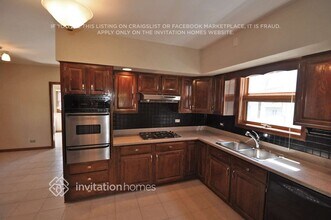 6045 W School St in Chicago, IL - Building Photo - Building Photo