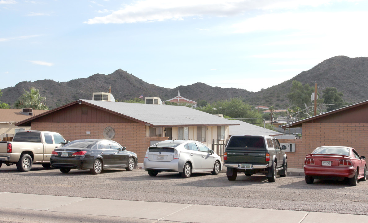 13223 N 20th St in Phoenix, AZ - Building Photo