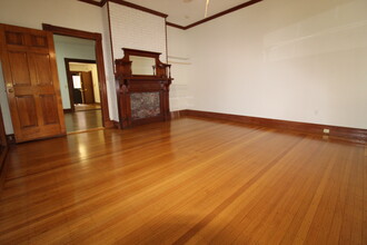 429 Capitol Ave in Hartford, CT - Foto de edificio - Building Photo
