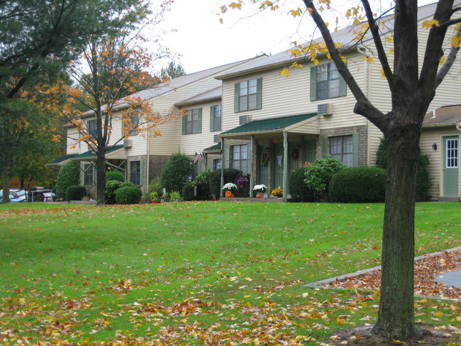 Summit Ridge Apartments in Telford, PA - Foto de edificio - Building Photo