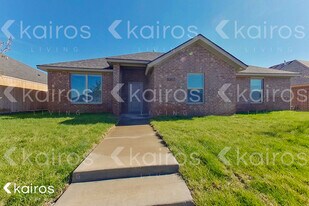 8307 Miami Ave in Amarillo, TX - Building Photo