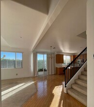 12110 Vía Santa Rosa in Los Angeles, CA - Building Photo - Building Photo