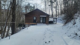 320 Moss Hill Rd in Azalea Park, FL - Building Photo