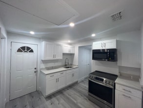 6439 Willow Wood Ln in Tampa, FL - Building Photo - Building Photo