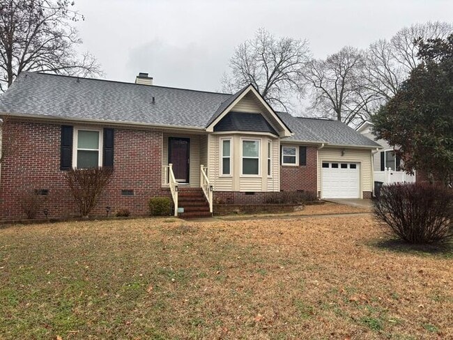 property at 867 Flintwood Rd