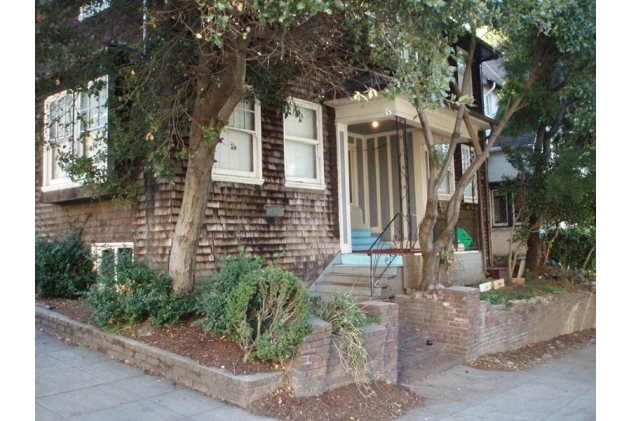 2401 Warring St in Berkeley, CA - Building Photo