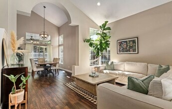 1321 San Ponte Rd in Corona, CA - Building Photo - Building Photo