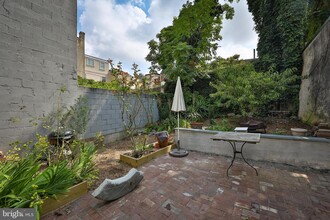 919 E Passyunk Ave-Unit -A in Philadelphia, PA - Building Photo - Building Photo