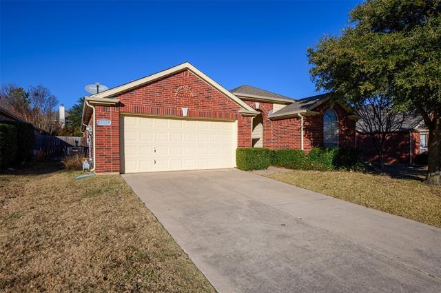 2013 Loon Lake Rd in Denton, TX - Building Photo - Building Photo