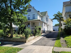 54 Davis Ave in White Plains, NY - Building Photo - Building Photo