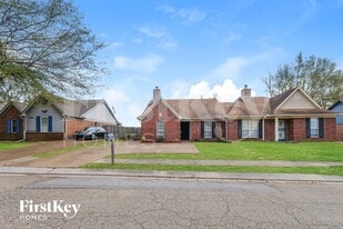 3926 Oak Branch Cir W in Memphis, TN - Building Photo