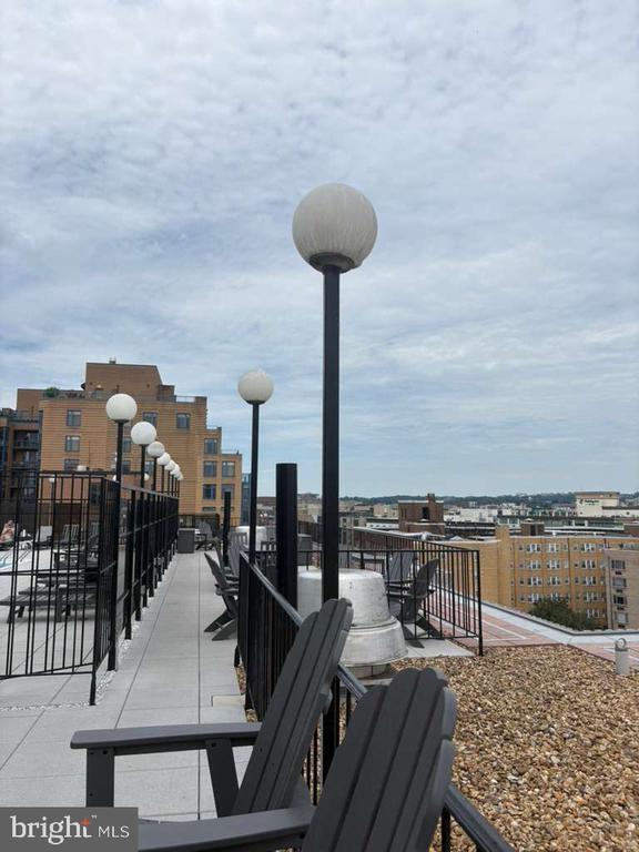 property at 1420 N St NW