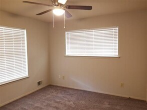 7558 Brentcove Cir in Dallas, TX - Building Photo - Building Photo