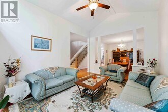 101 Spiritwood Dr in Ottawa, ON - Building Photo - Building Photo