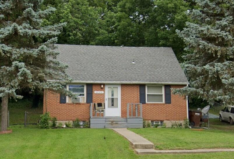 4835 Woodland Hills Blvd in Dayton, OH - Building Photo