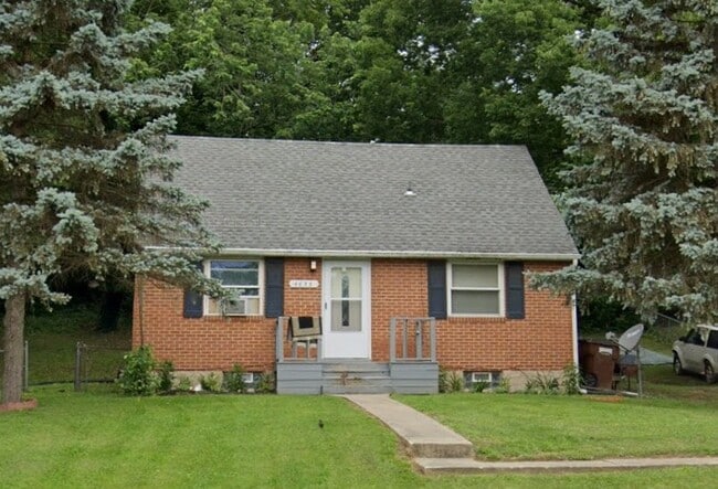 property at 4835 Woodland Hills Blvd
