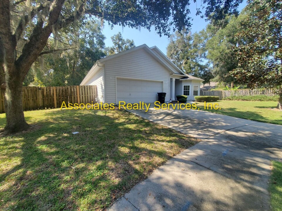 1505 SW 66th Dr in Gainesville, FL - Building Photo