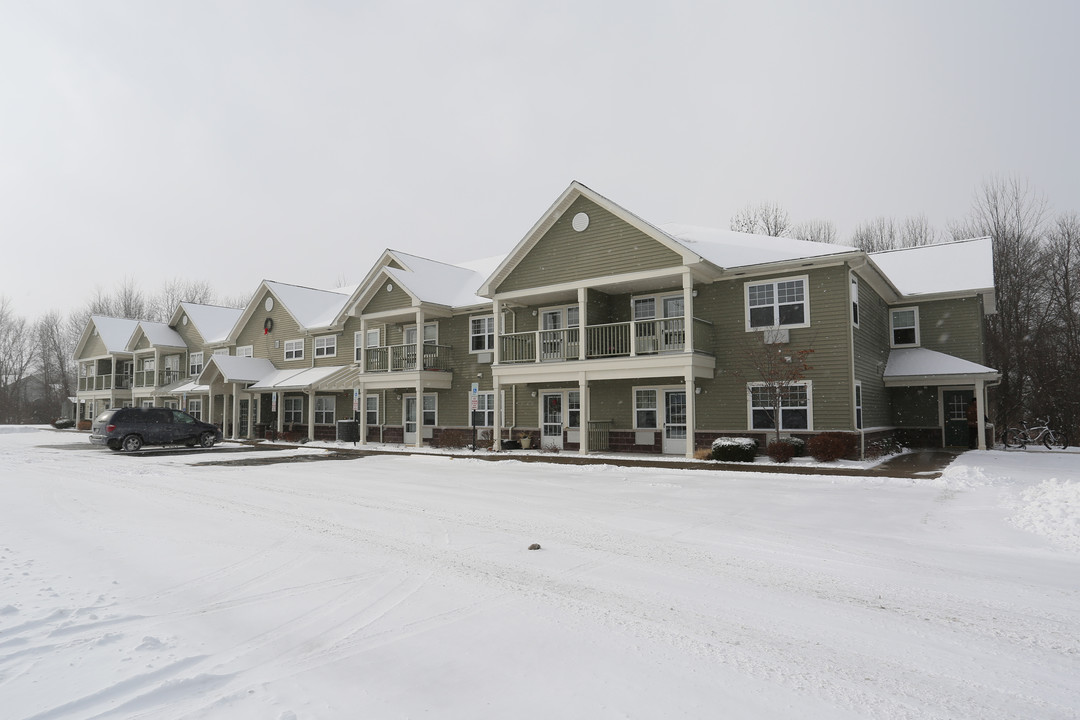 Clayton Heights Apartments in Geneseo, NY - Building Photo