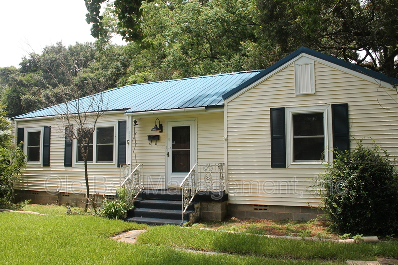 114 Tally Ct W in Mobile, AL - Foto de edificio