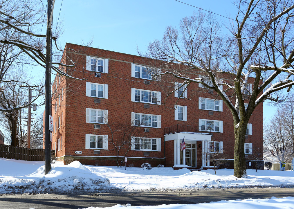 Fairhill Apartments in Shaker Heights, OH - Foto de edificio