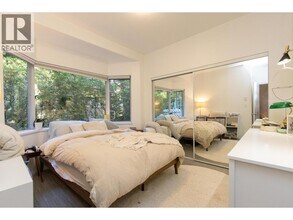 177 5th St W in North Vancouver, BC - Building Photo - Building Photo