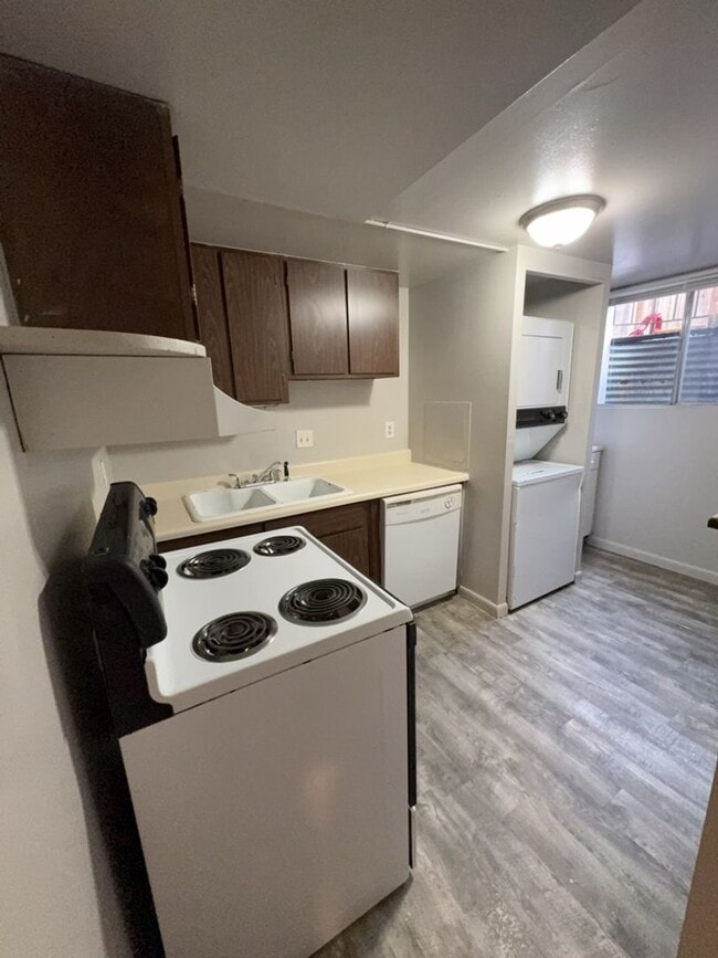 property at 1822 8th Ave