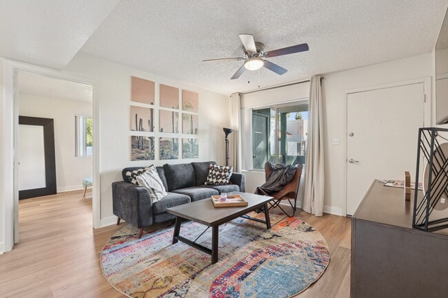 Riviera Park in Chandler, AZ - Building Photo - Building Photo