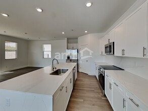 5783 Morgans Mile Street in Las Vegas, NV - Foto de edificio - Building Photo