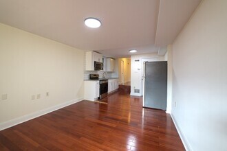 1547 S 13th St in Philadelphia, PA - Building Photo - Building Photo