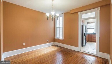1319 35th St NW in Washington, DC - Building Photo - Building Photo