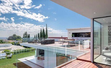 2110 Hercules Dr in Los Angeles, CA - Building Photo - Building Photo