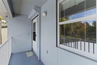 880 Bird Bay Dr W in Venice, FL - Building Photo - Building Photo