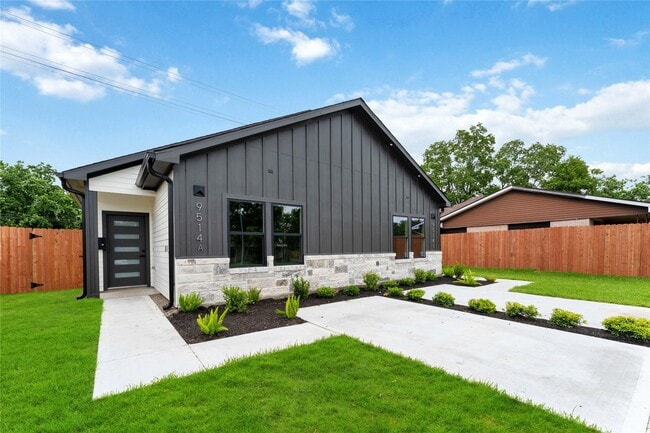 property at 9514 Ashville Dr