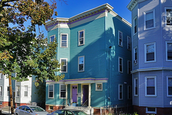 38 Calvin St, Unit 1 in Somerville, MA - Foto de edificio - Building Photo