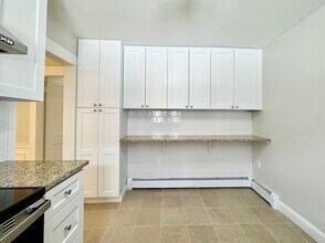 42 Chester Rd in Belmont, MA - Building Photo - Building Photo