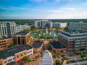 Crossroads Landing East in Norfolk, VA - Foto de edificio - Building Photo