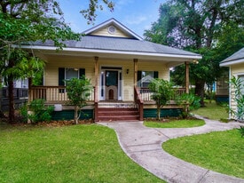 6 Lagaree Ct in Beaufort, SC - Building Photo