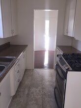 2408 Lexington Dr in Ventura, CA - Building Photo - Building Photo