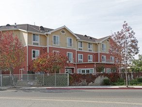 Sierra Gateway I in Fresno, CA - Building Photo - Building Photo