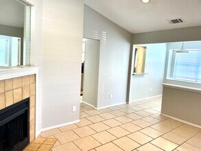 13030 Quail Dr in Balch Springs, TX - Foto de edificio - Building Photo