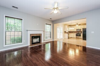 815 Terrace Creek Dr in Duncan, SC - Building Photo - Building Photo