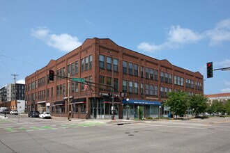 523 Jackson St in St. Paul, MN - Building Photo - Building Photo