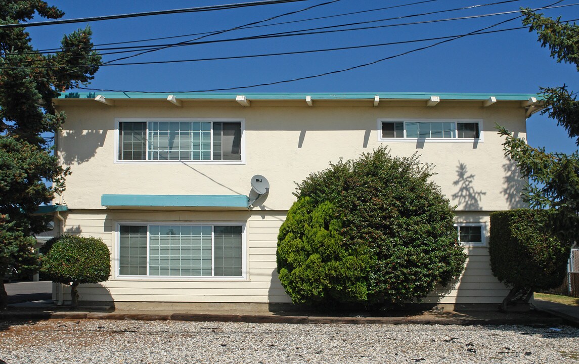 1981 Quebec Ave in San Leandro, CA - Building Photo